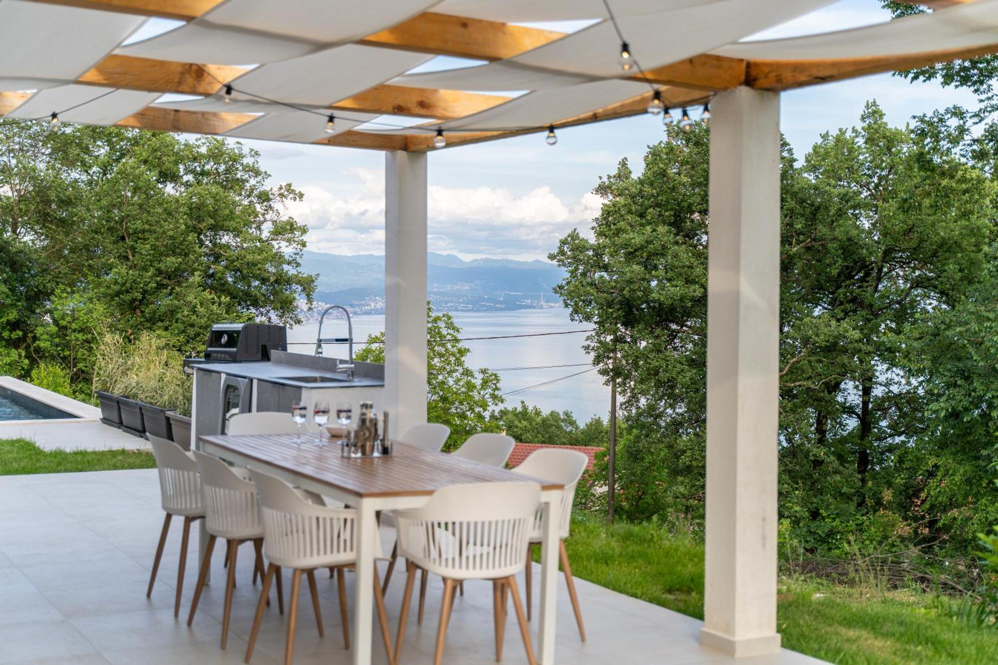 Mare&monti In Opatija, Pool, Ev Station, Sea View, Bbq Vila *
