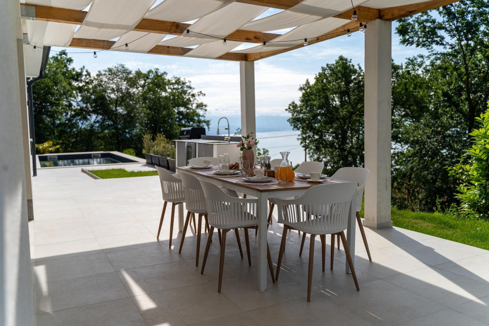Mare&monti In Opatija, Pool, Ev Station, Sea View, Bbq Opatija
